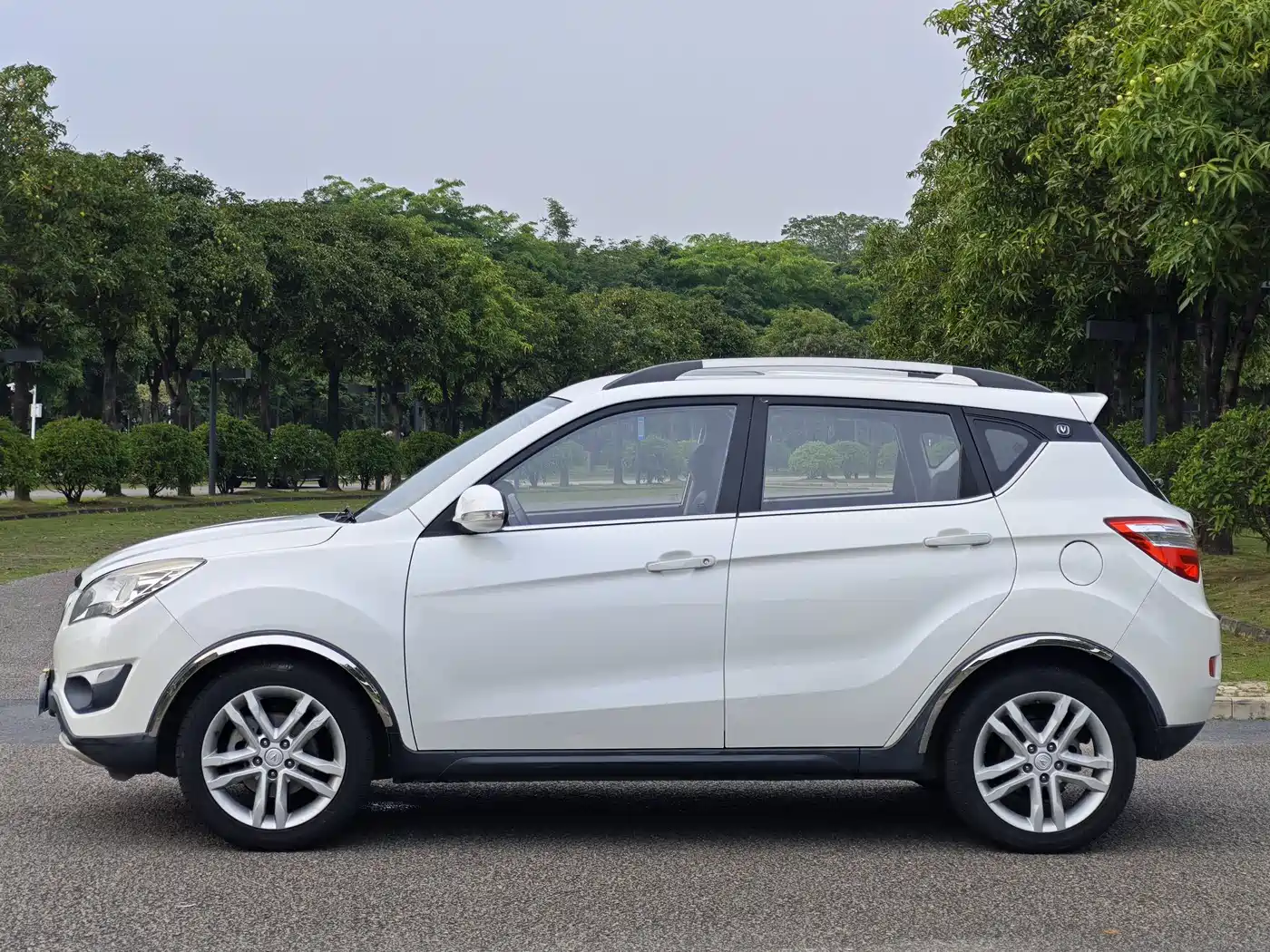 Changan CS35 2017 2016 1.6L Automatic Luxury Model China V
