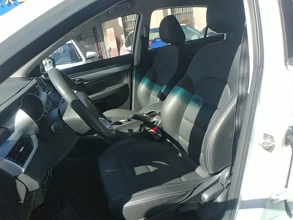 Geely Vision S1 2019 2019 Upgraded 1.5L Manual Happiness Edition