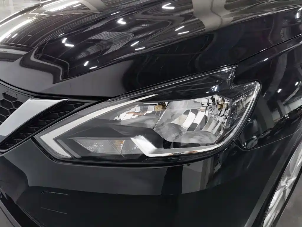 Nissan SYLPHY, миниатюра 7