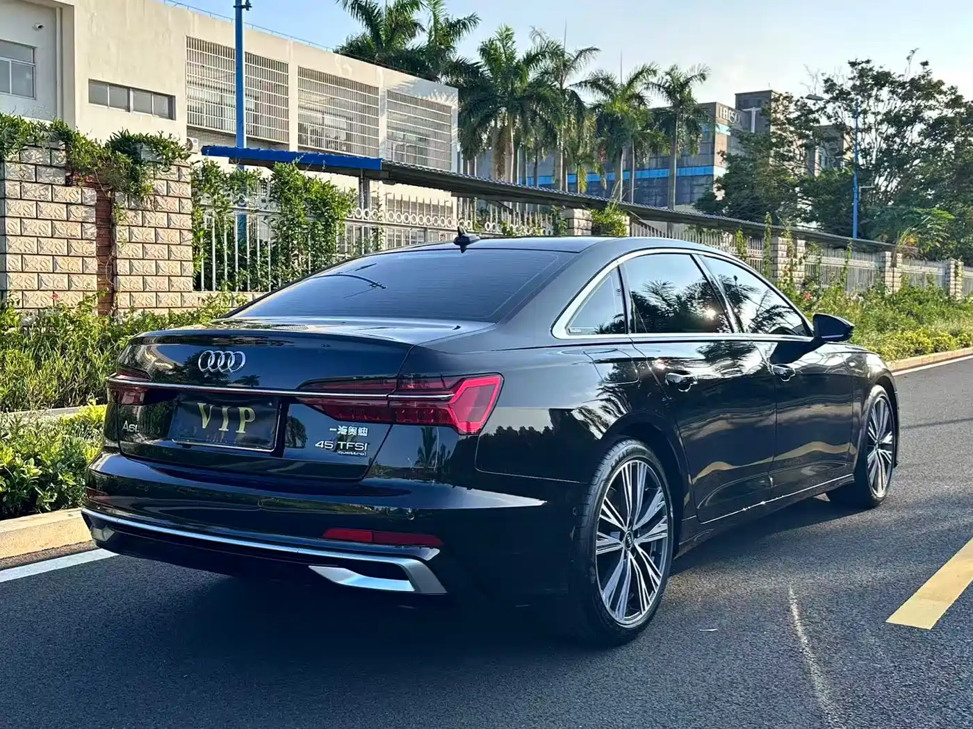 Audi A6L 2025 45 TFSI Premium Sport фото 10