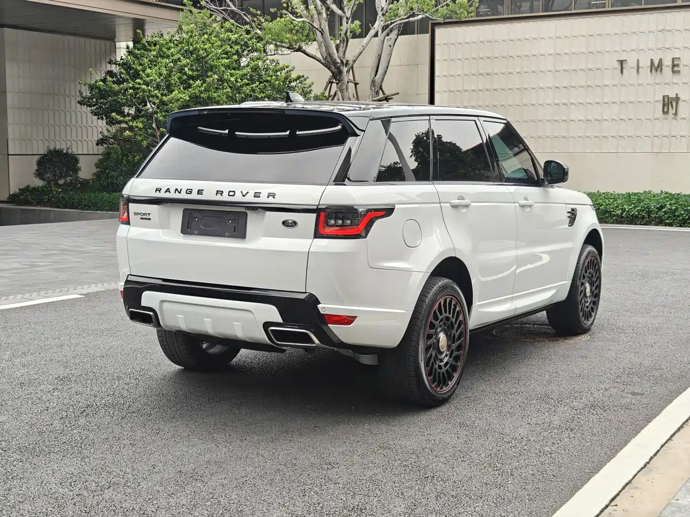 Land Rover Range Rover Sport 2018 3.0 SC V6 HSE DYNAMIC фото 4