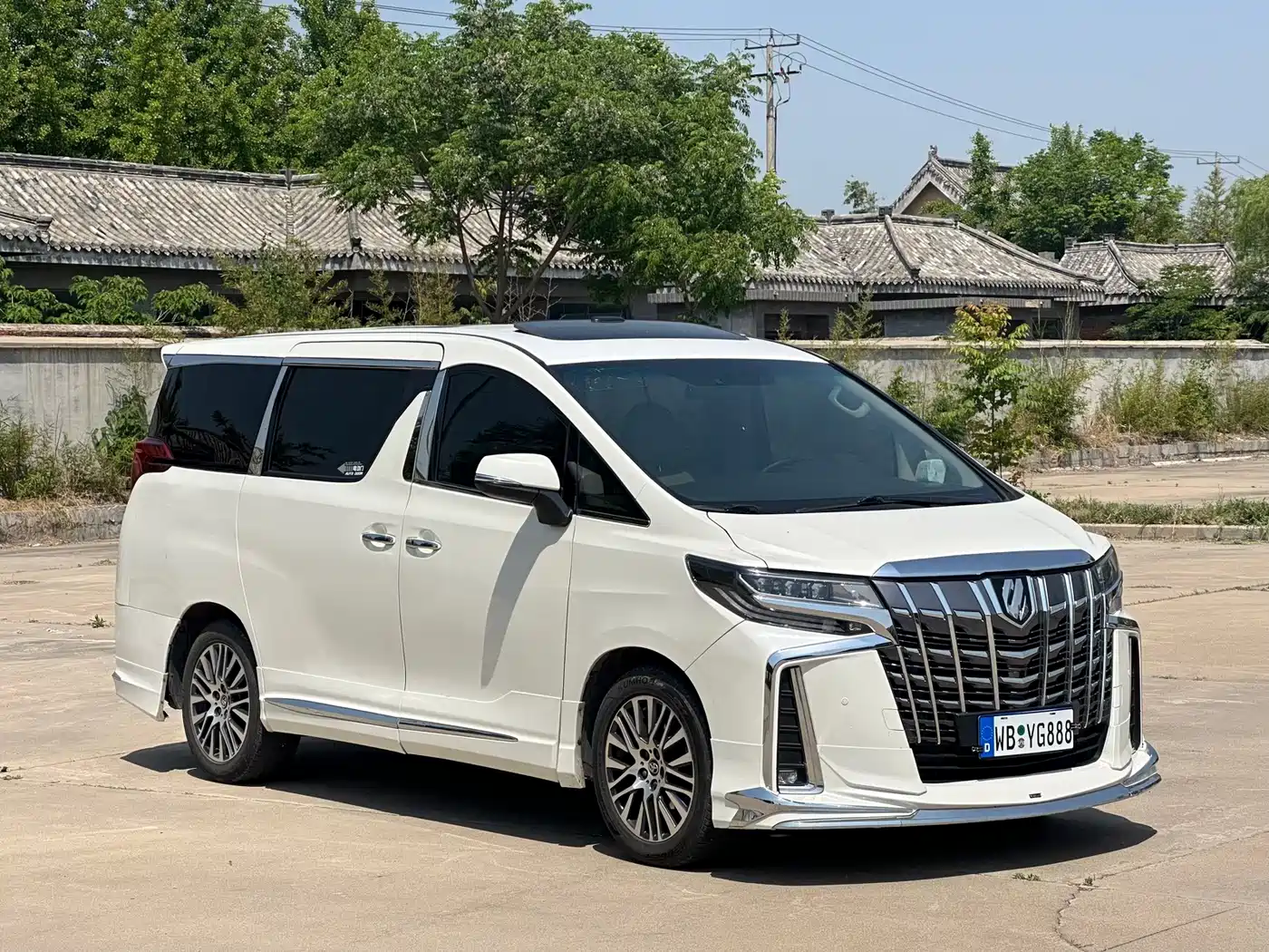 Toyota Alphard 2011 Model 2.4L Luxury фото 3
