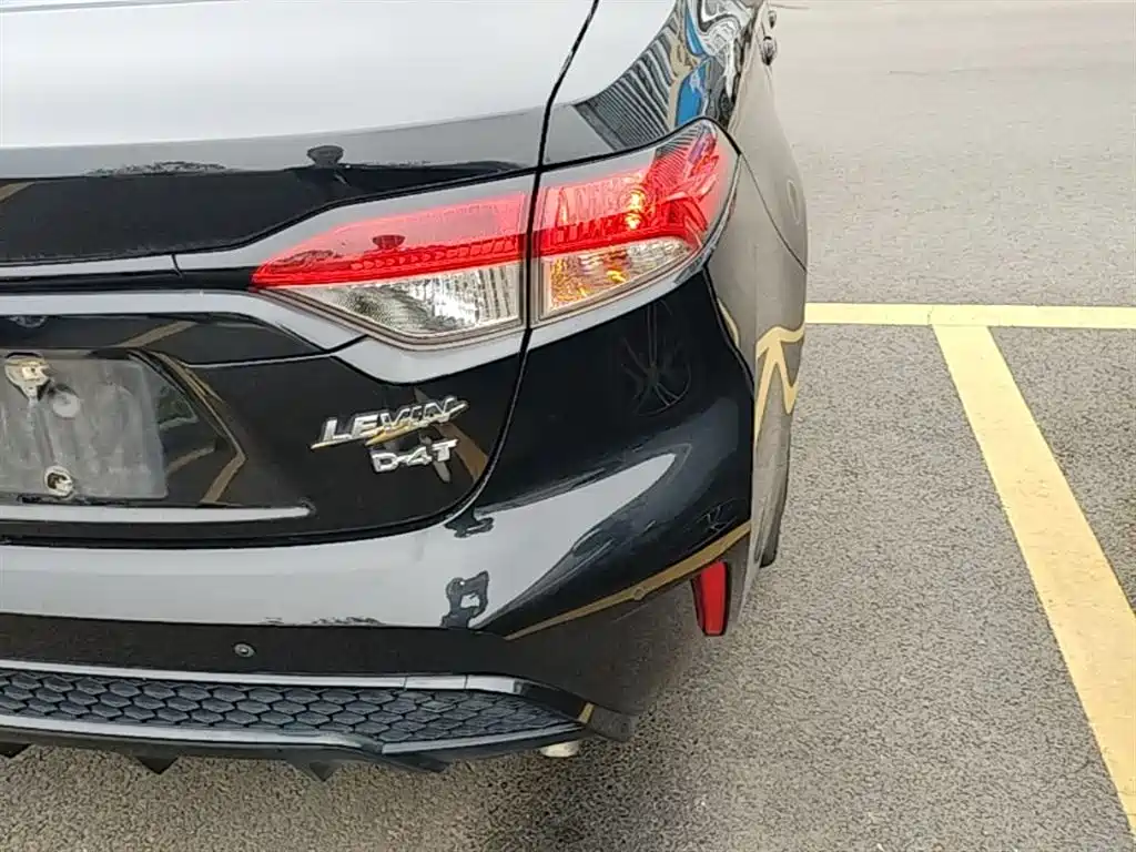 Toyota Levin 2021 185T CVT Sport Edition фото 8