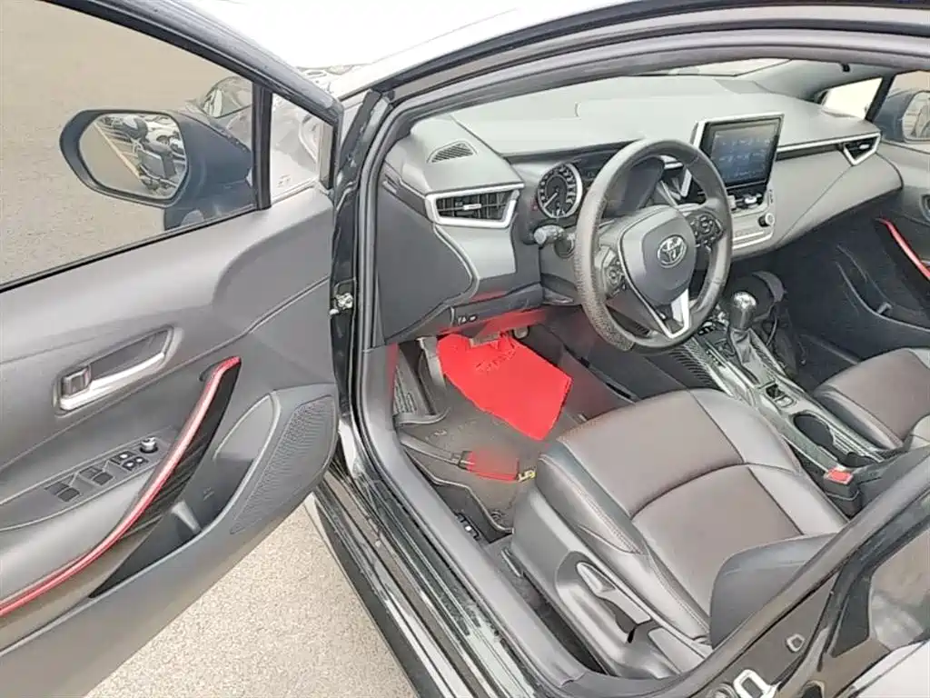 Toyota Levin 2021 185T CVT Sport Edition фото 16