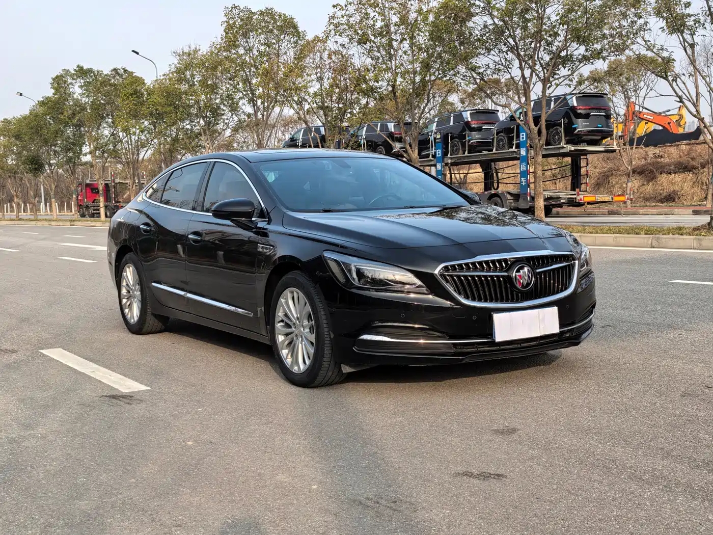 Buick LaCrosse 2019 28T Elite Edition фото 3