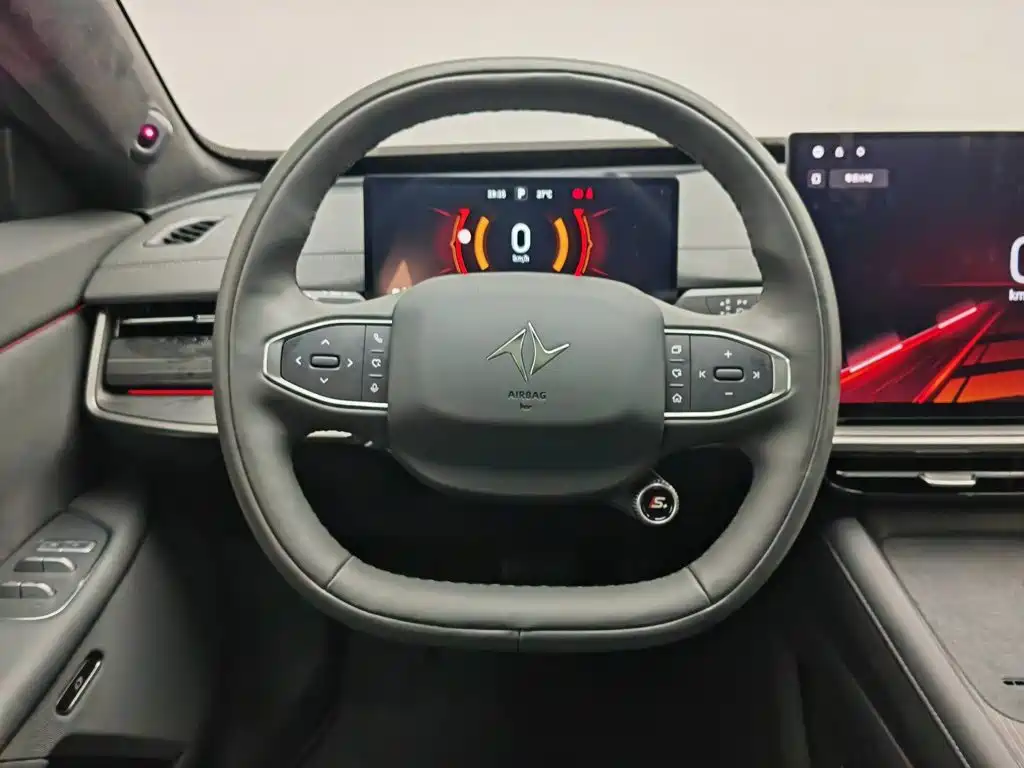 Dongfeng Yipai eπ007 2026 2025 Model Sport Version