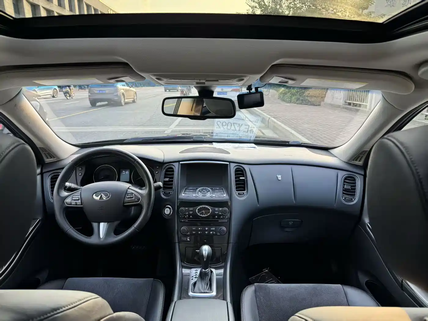 Infiniti QX50 2017 2015 2.5L Enjoyment Edition