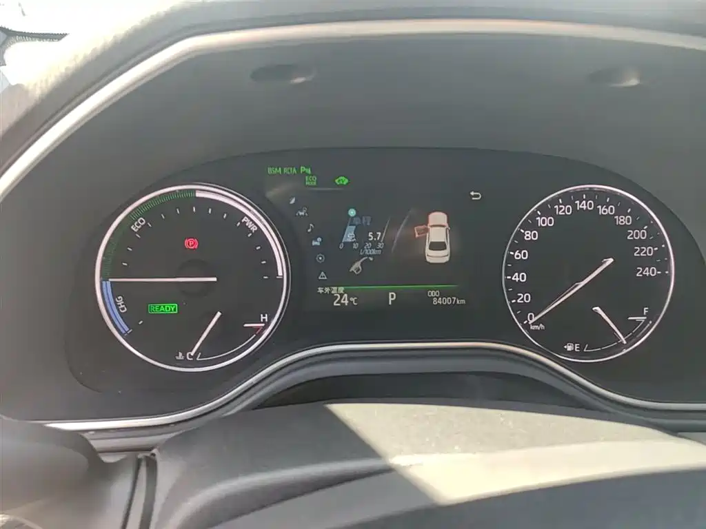 Toyota Avalon 2019 Hybrid 2.5L XLE Premium Edition China VI фото 12