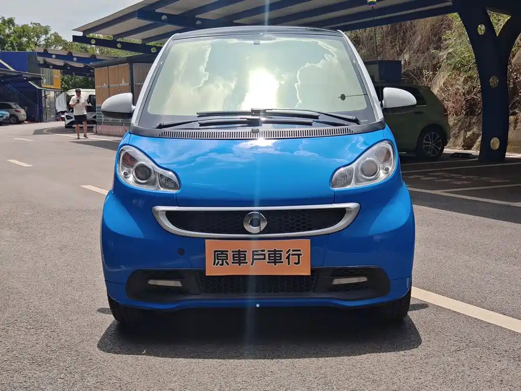 smart fortwo 2013 2013 1.0 MHD Hardtop Ice Special Edition