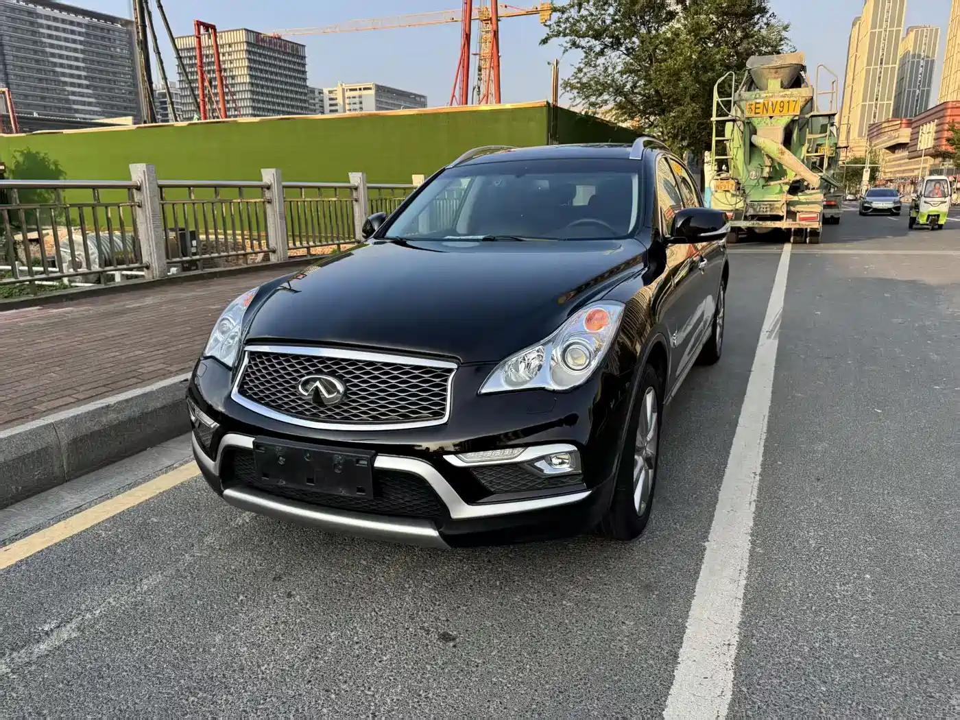 Infiniti QX50 2017 2015 2.5L Enjoyment Edition
