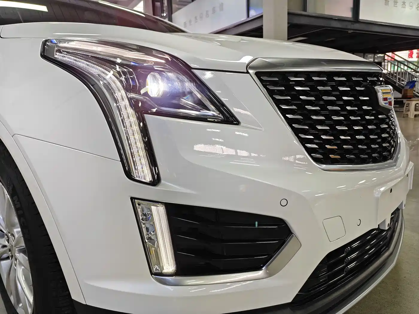 CADILLAC XT5