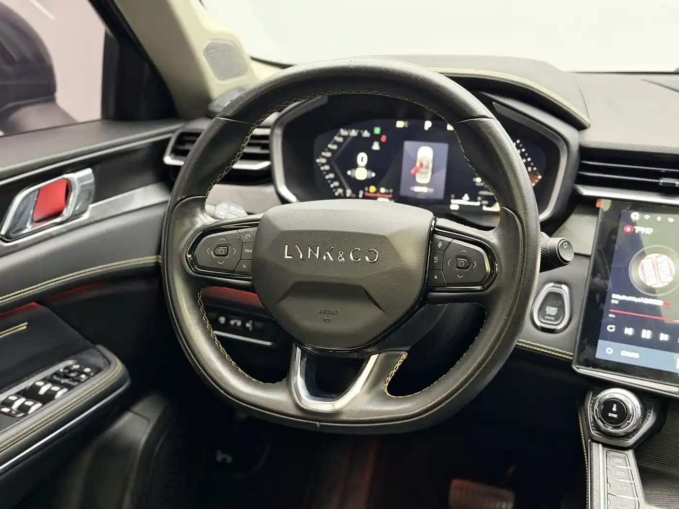 LYNK 01