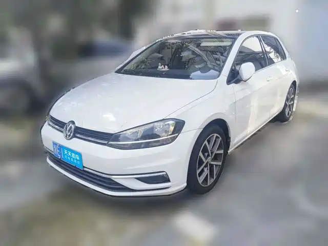 Volkswagen Golf 2020