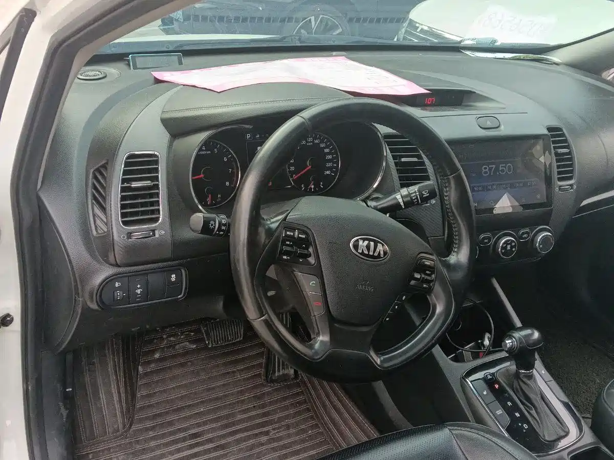Kia K3 2017 1.6L Automatic 15th Anniversary Special GLS фото 5