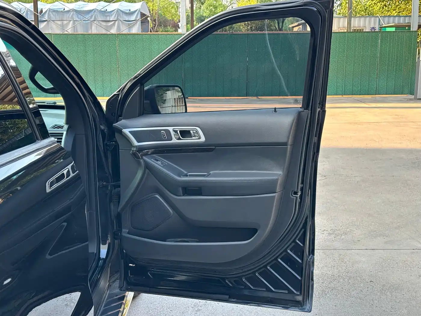 Ford Explorer (Import) 2015 2013 3.5L Premium Edition