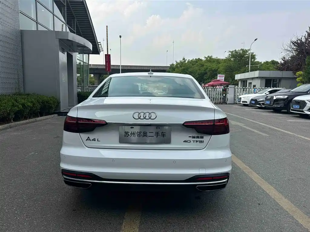Audi A4L 2020 40 TFSI Luxury Elegance фото 6