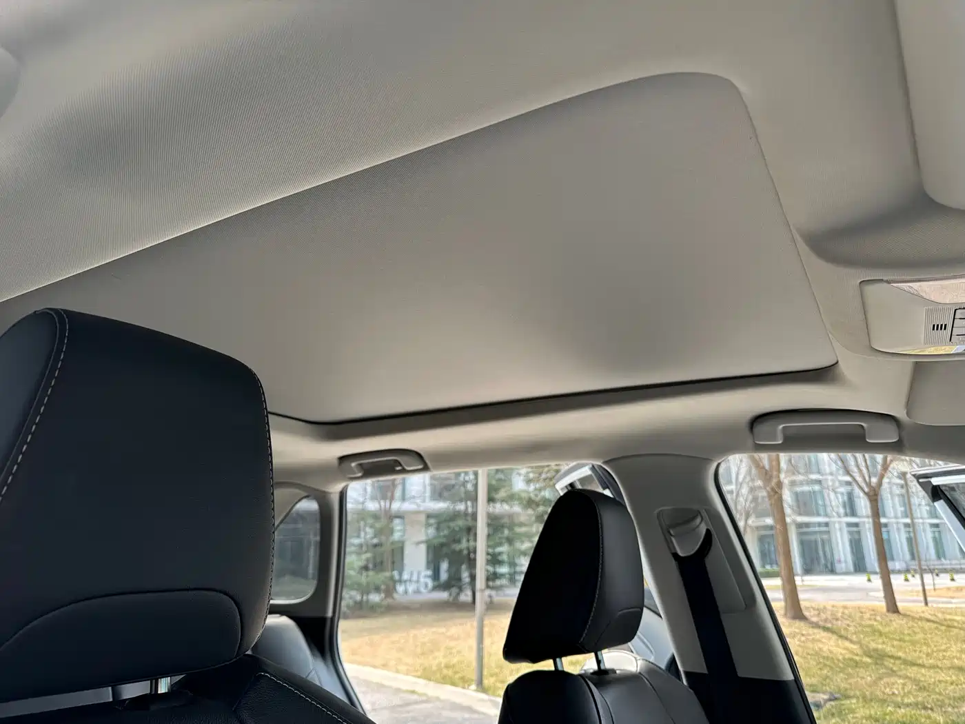 Toyota RAV4 Rongfang 2021 2.0L CVT 4WD Premium фото 9