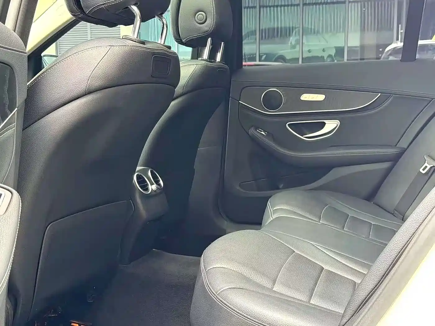 Mercedes-Benz C-Class 2017 C 200 L Sport фото 4
