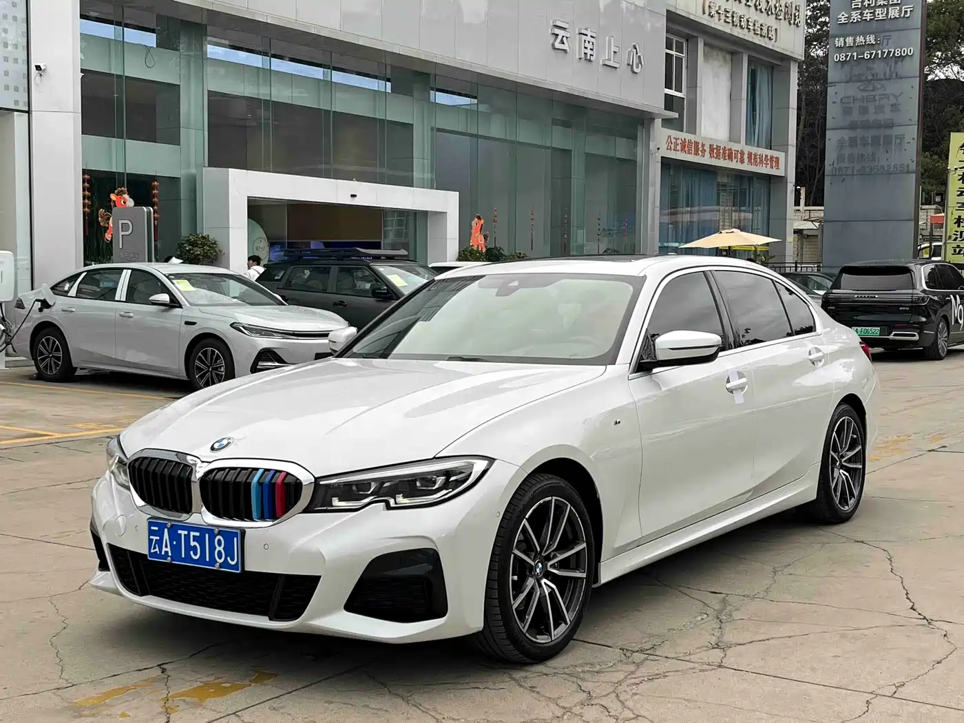 BMW 3 Series 2022 325Li M Sport Package