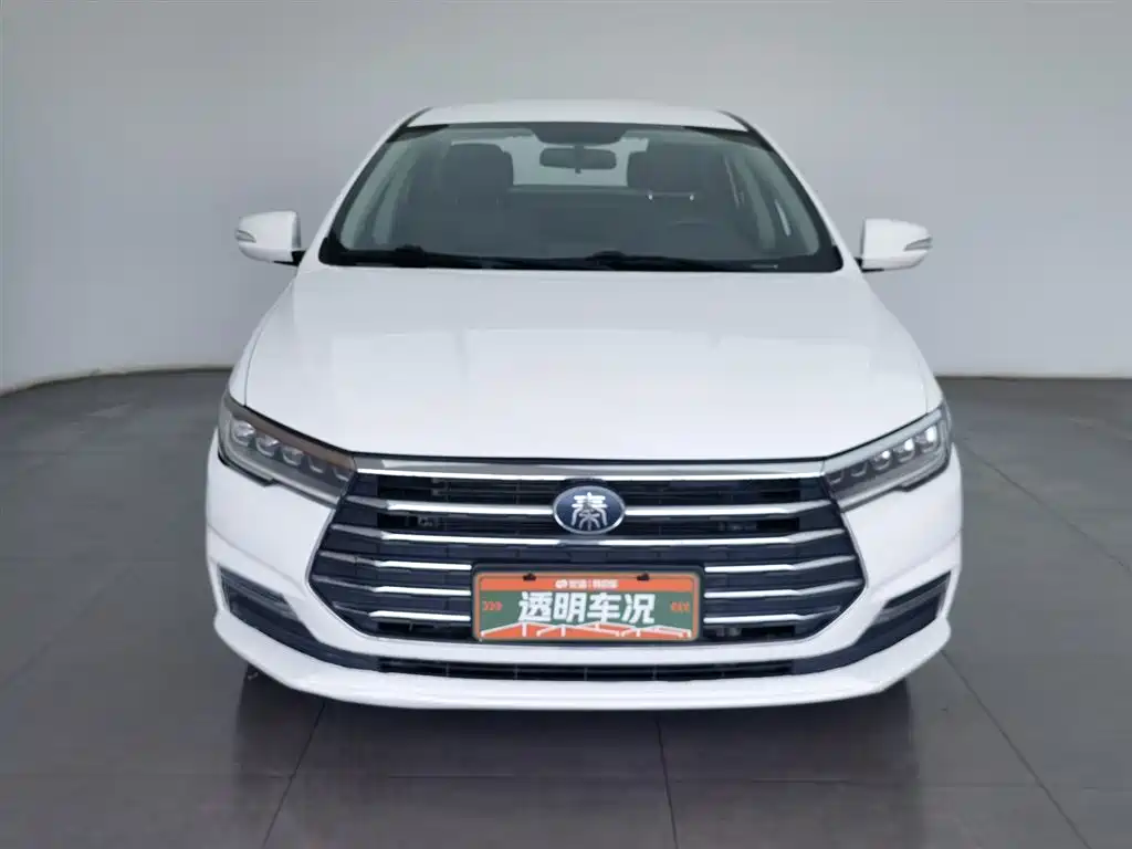 BYD Qin 2019 1.5L Automatic Luxury Edition фото 3