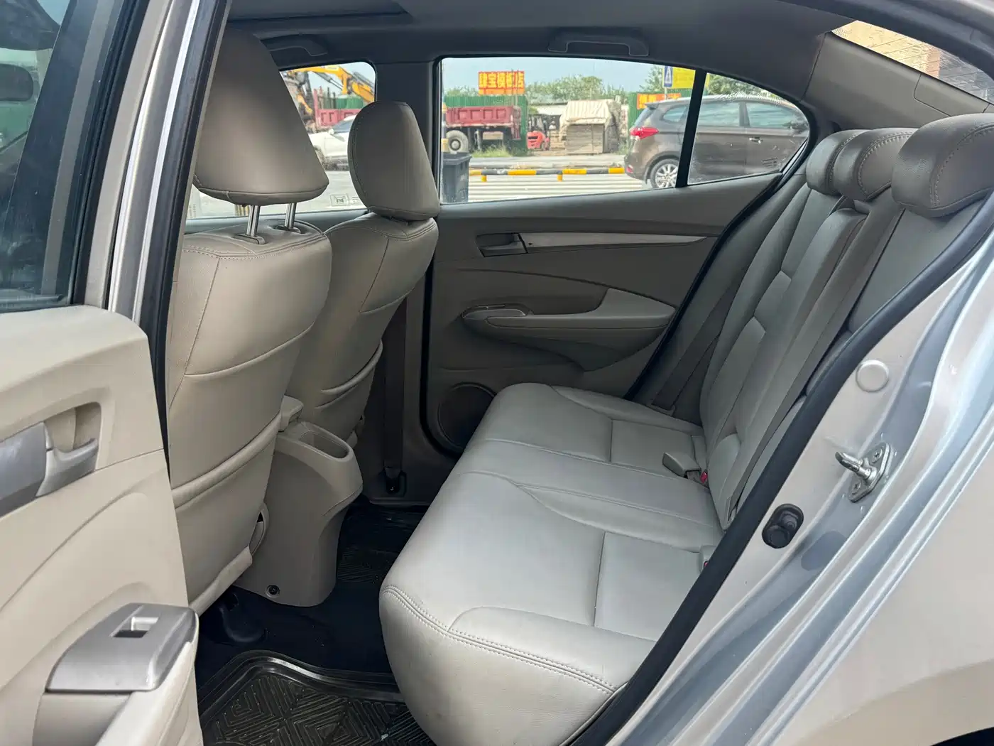 Honda City Classic 2011 2011 1.5L Manual Elite Refined Edition