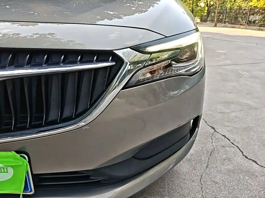 Buick GL6 2018 2019 Model 18T 6-Seater Connected Luxury Version China V