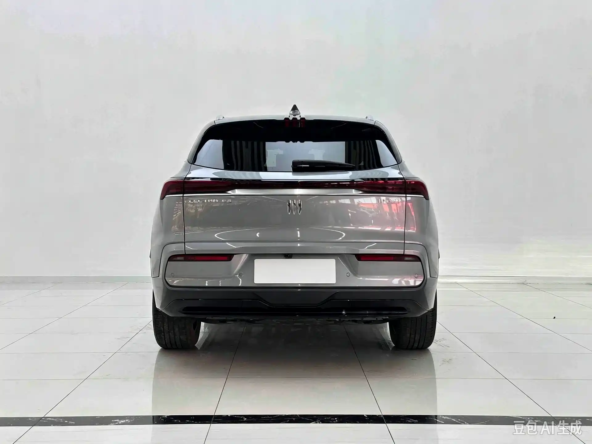 Фото 5 - Buick E5