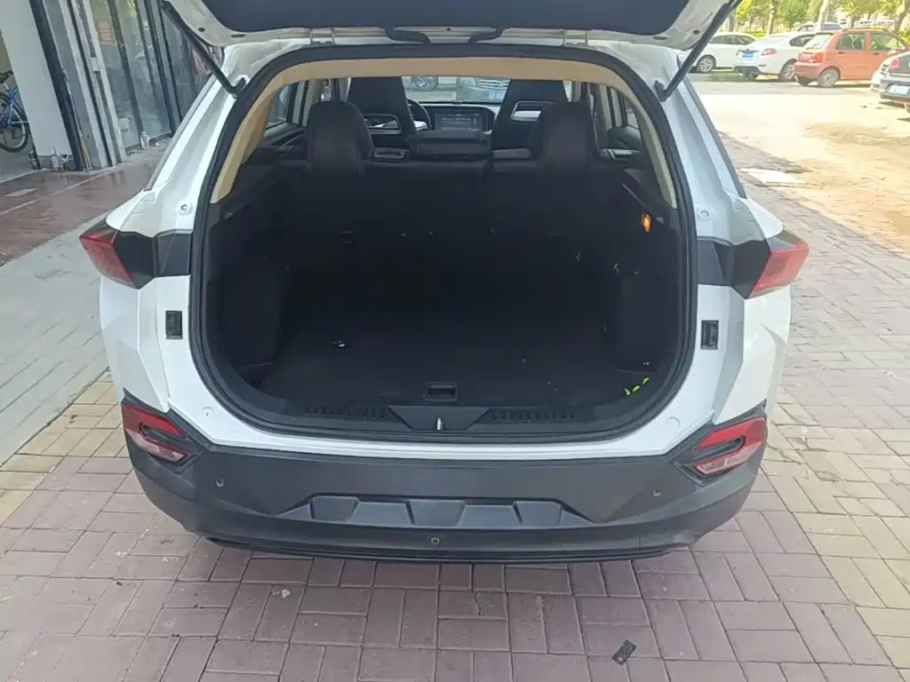 Besturn Bestune T77 2019 2019 Facelift 230 TID Automatic Luxury China VI