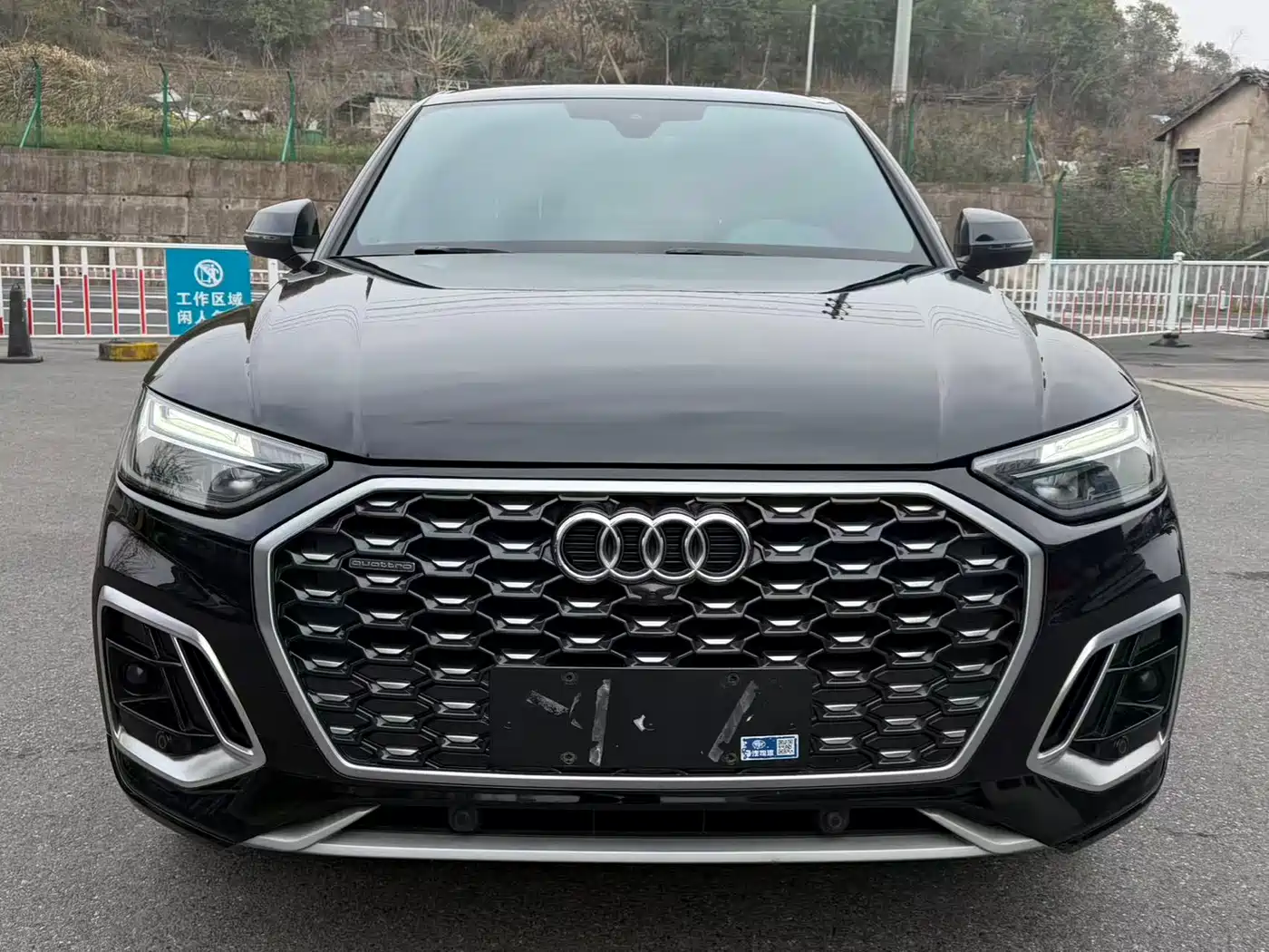 Audi Q5L Sportback 2022 40 TFSI Fashion Style фото 3