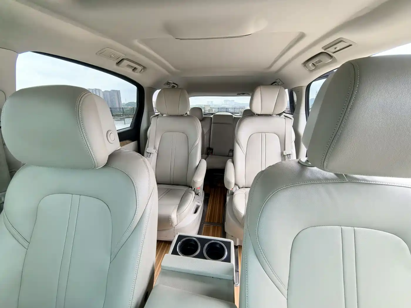 Buick GL8 2018 ES 28T Comfort Type China VI фото 9