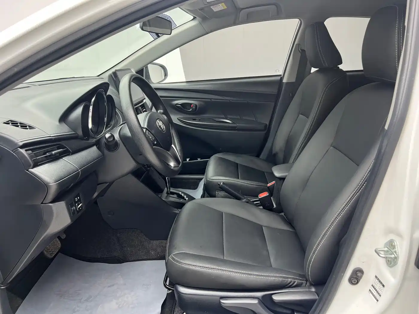 Toyota YARiS L Zhi Xuan 2022 Zhi Xuan X 1.5L CVT Leading PLUS Edition фото 6