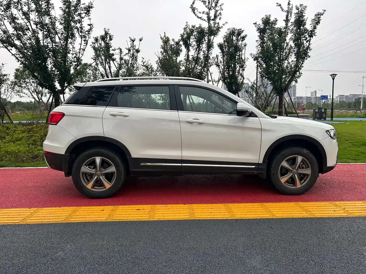 Haval H6 Coupe 2016 Blue Label 1.5T Automatic 2WD Urban фото 11