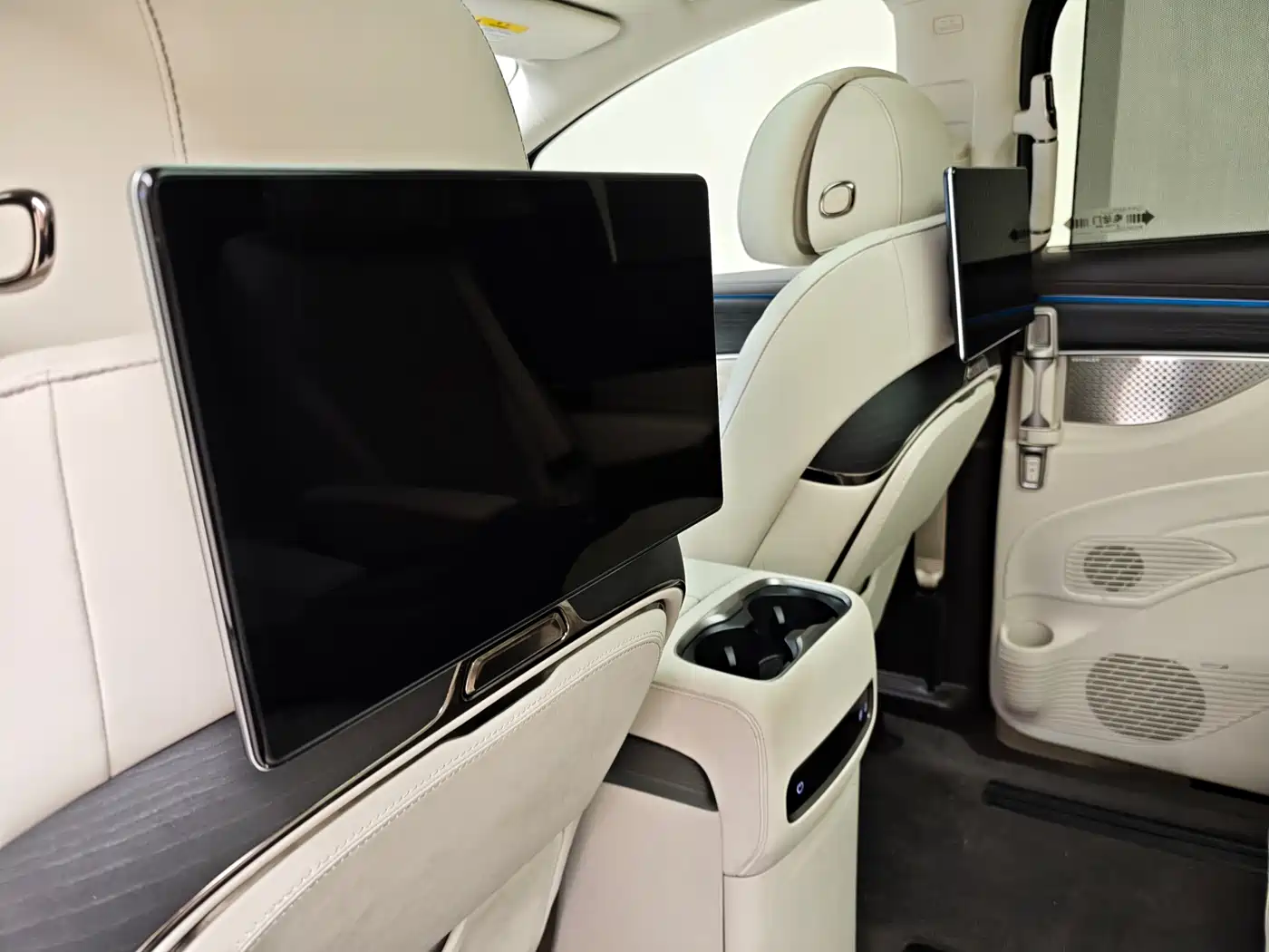 Denza D9 2025 Model DM-i Smart Drive Edition 1020 AWD Flagship фото 15