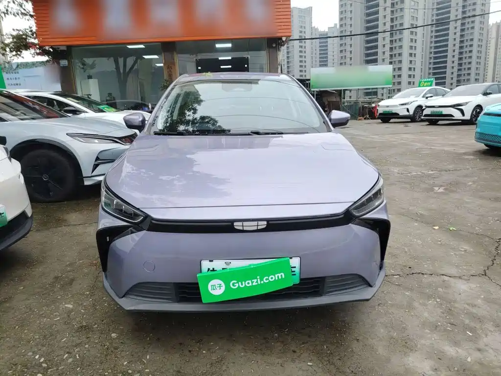 Geely Geometry M6 2023 2022 450 New Intelligence Edition