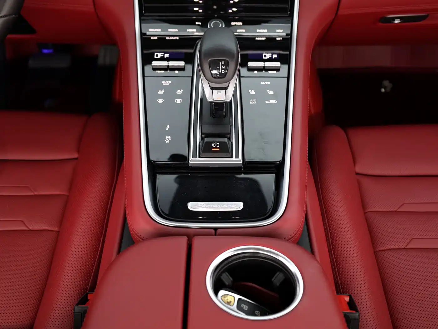 Porsche Panamera 2023 Facelift Panamera 2.9T Platinum Edition фото 11