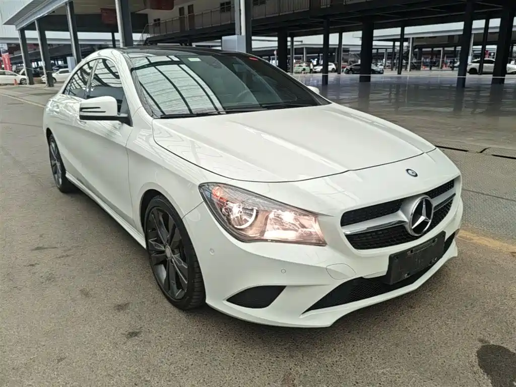 Mercedes-Benz CLA (Import) 2016 CLA 200 Sport фото 4