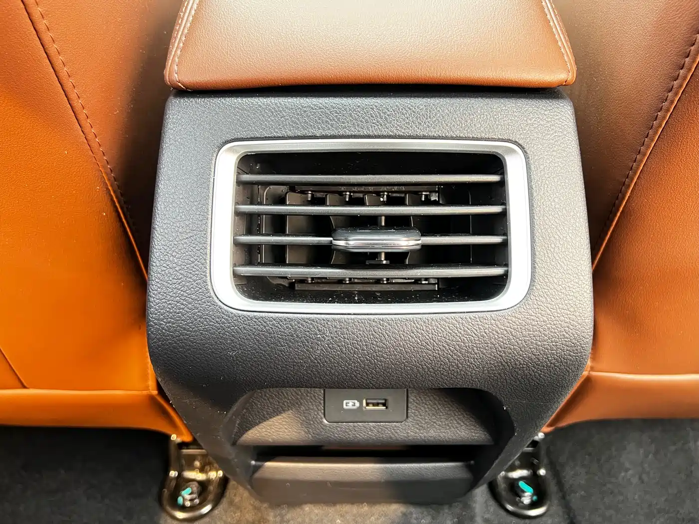 GEELY AUTOMOBILE VISION X6