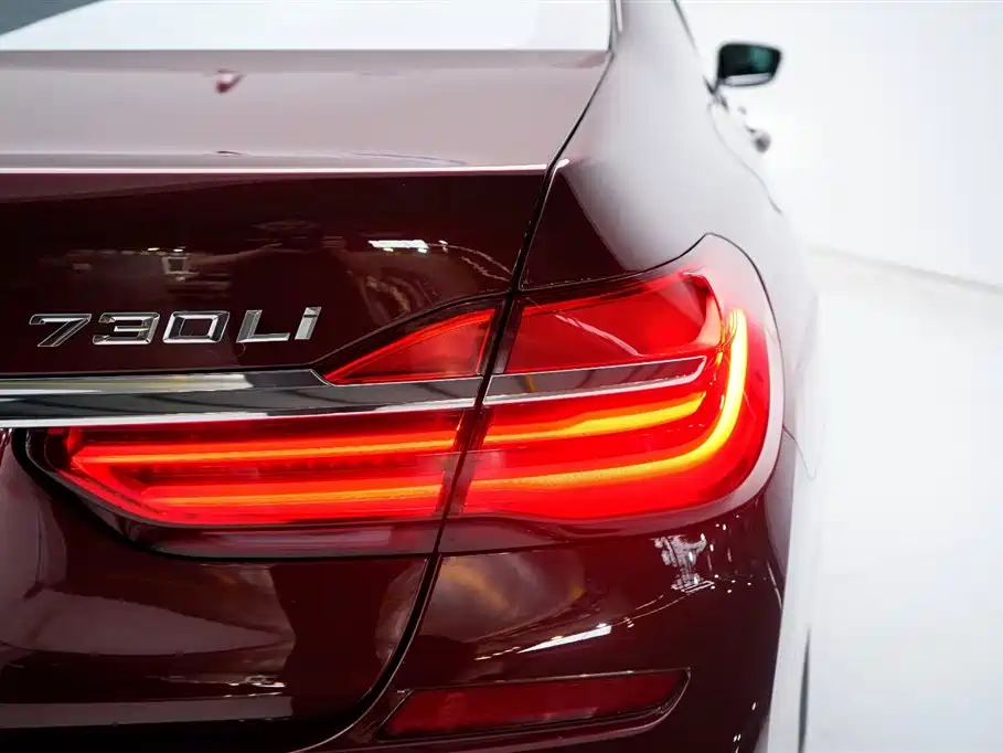 BMW 7 Series 2018 730Li Premium Type M Sport Package фото 14