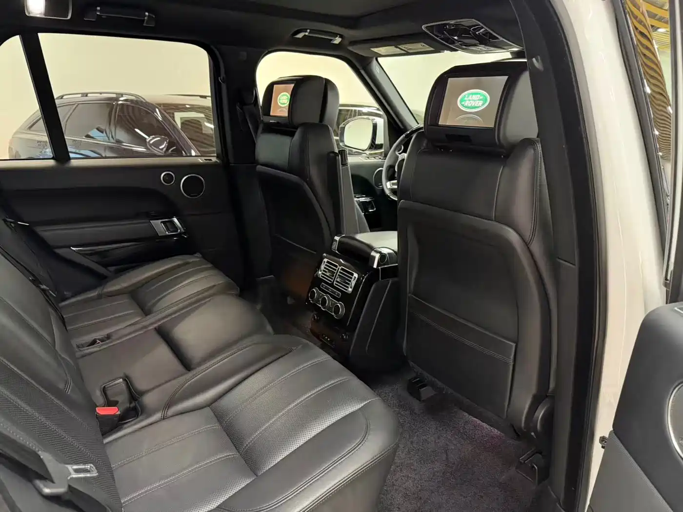 Land Rover Range Rover 2014 3.0 SC V6 Vogue SE фото 10