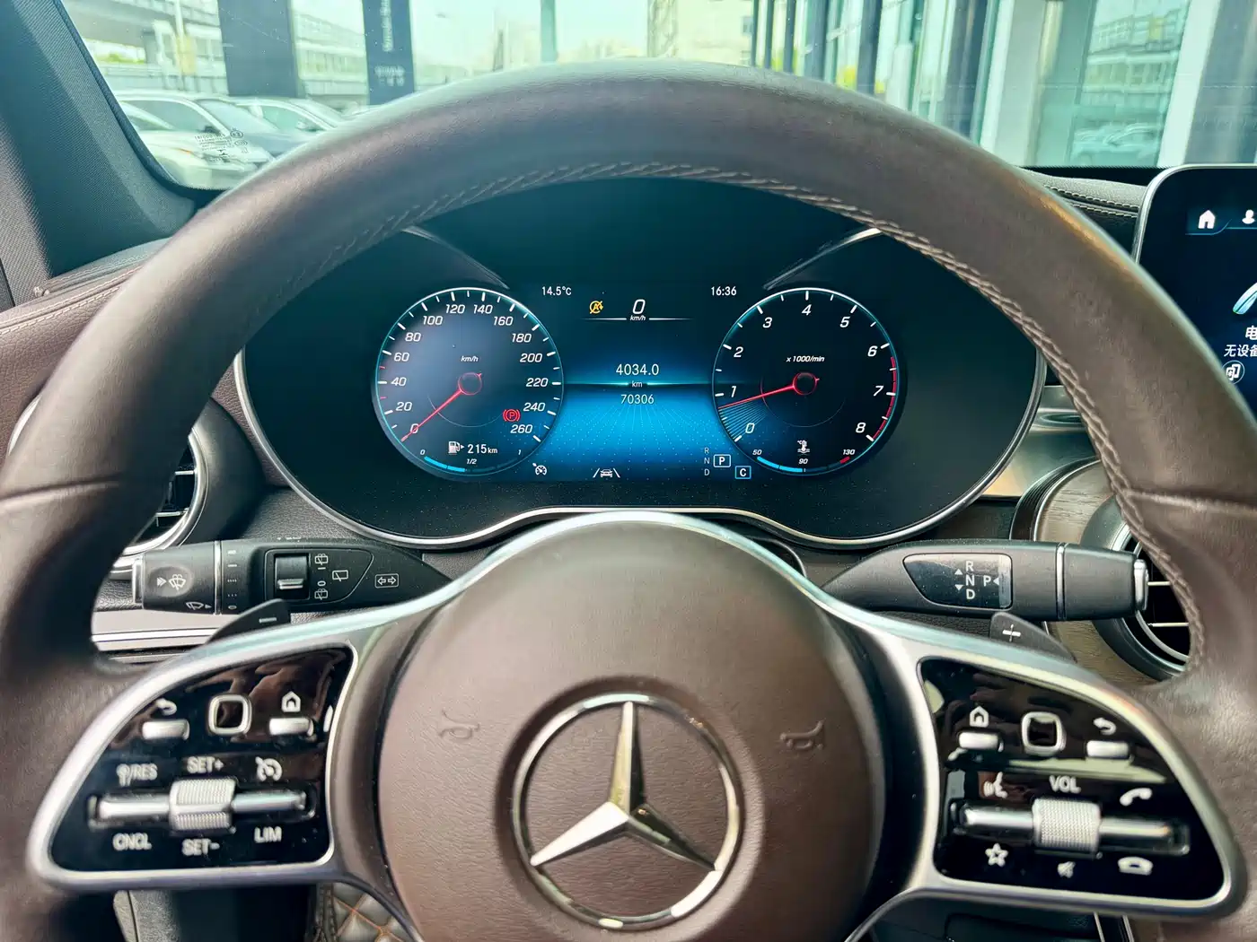 Mercedes-Benz GLC 2020 GLC 300 L 4MATIC Dynamic фото 3