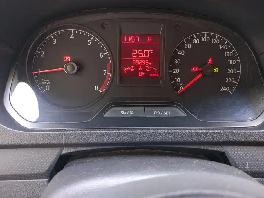 Volkswagen Jetta 2015 Value Edition 1.6L Automatic Fashion фото 14
