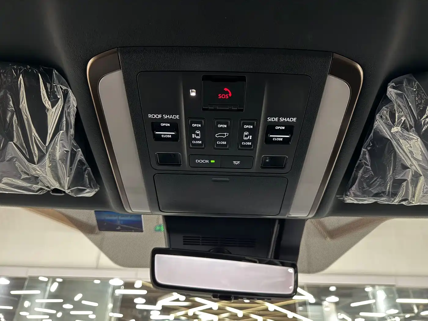 Toyota Alphard 2025 Hybrid 2.5L Ultimate Gold Edition фото 15