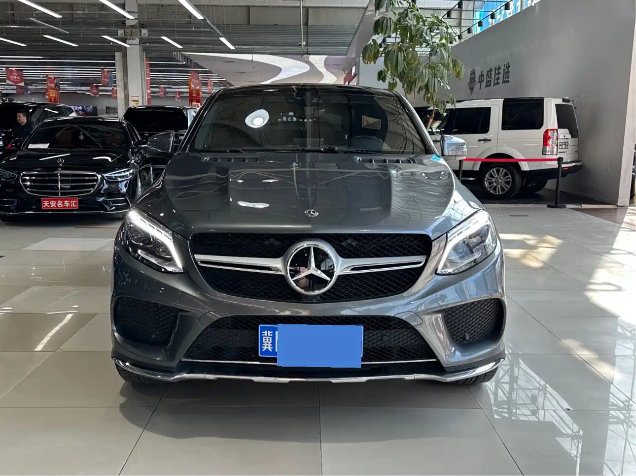 Mercedes-Benz GLE Coupe 2018 GLE 320 4MATIC Coupe SUV фото 2