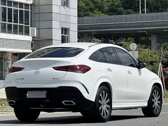 Mercedes-Benz GLE Coupe 2020 GLE 350 4MATIC Coupe SUV Luxury — фото 3