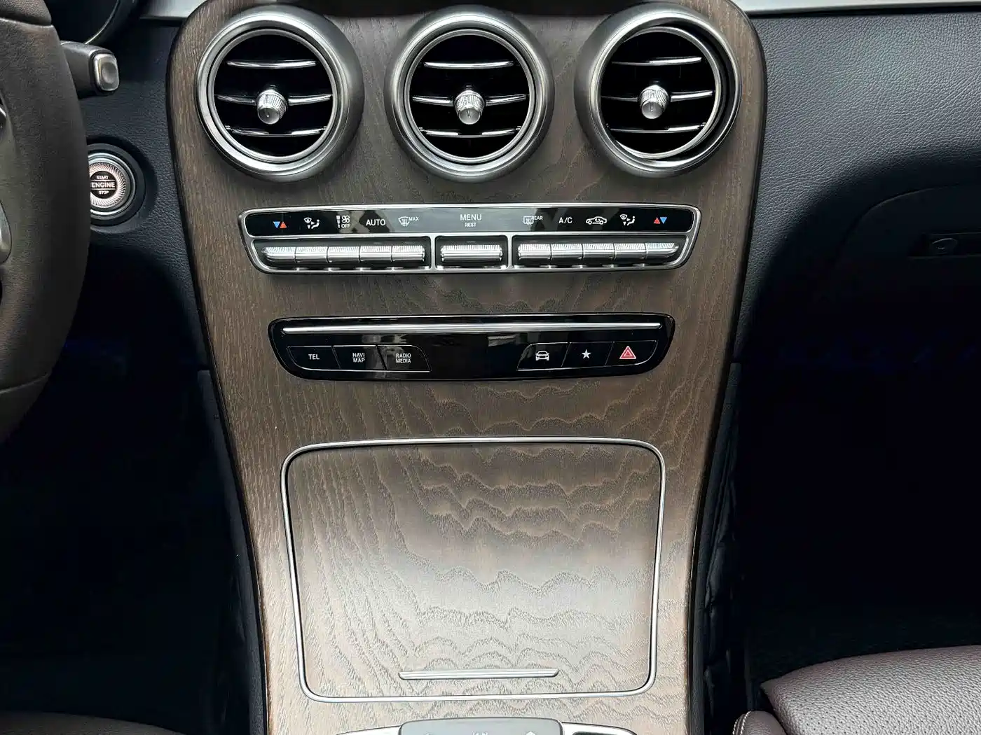 Mercedes-Benz GLC 2022 Facelift GLC 300 L 4MATIC Dynamic Collector's Edition фото 9