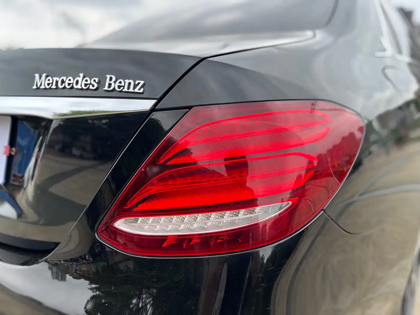Mercedes-Benz E-Class 2016 E 300 L Sport Fashion Type фото 20