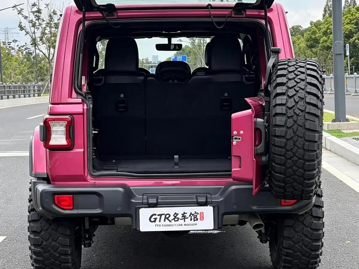 Jeep Wrangler 2024 2022 2.0T Highland Bahamas Pink Sand Special