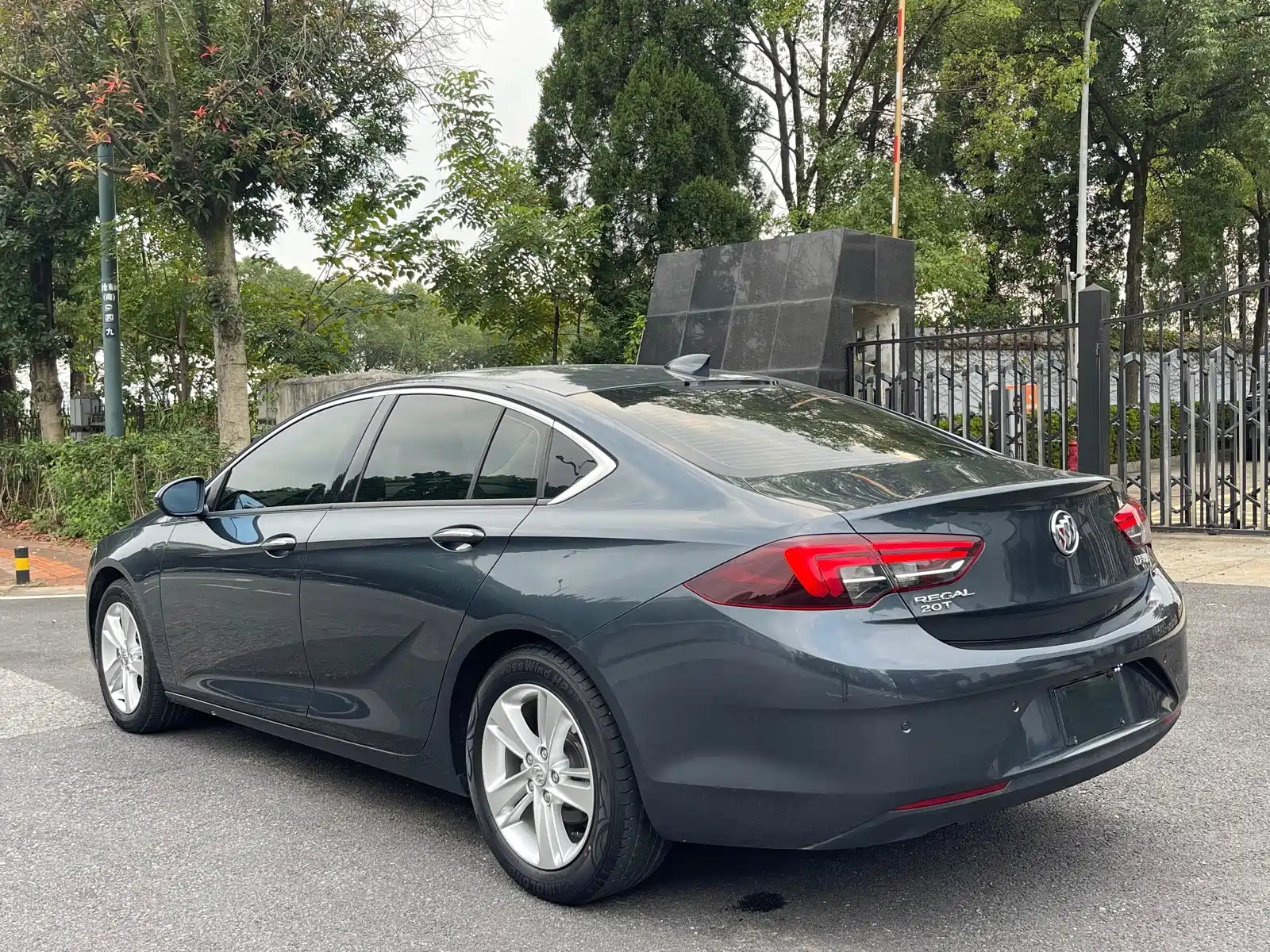 Фото 3 - Buick Regal