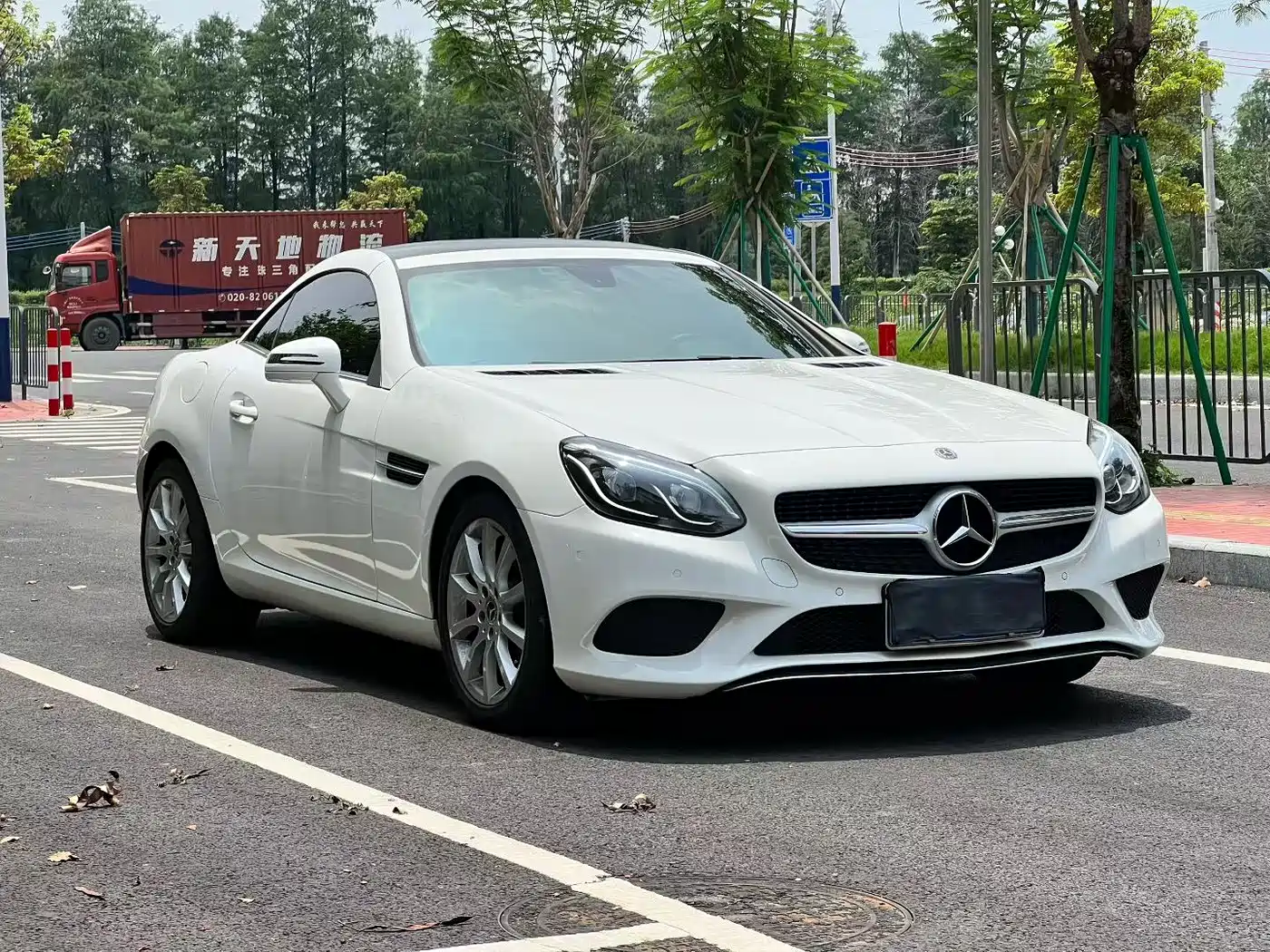 Mercedes-Benz SLC 2018 SLC 260 Dynamic