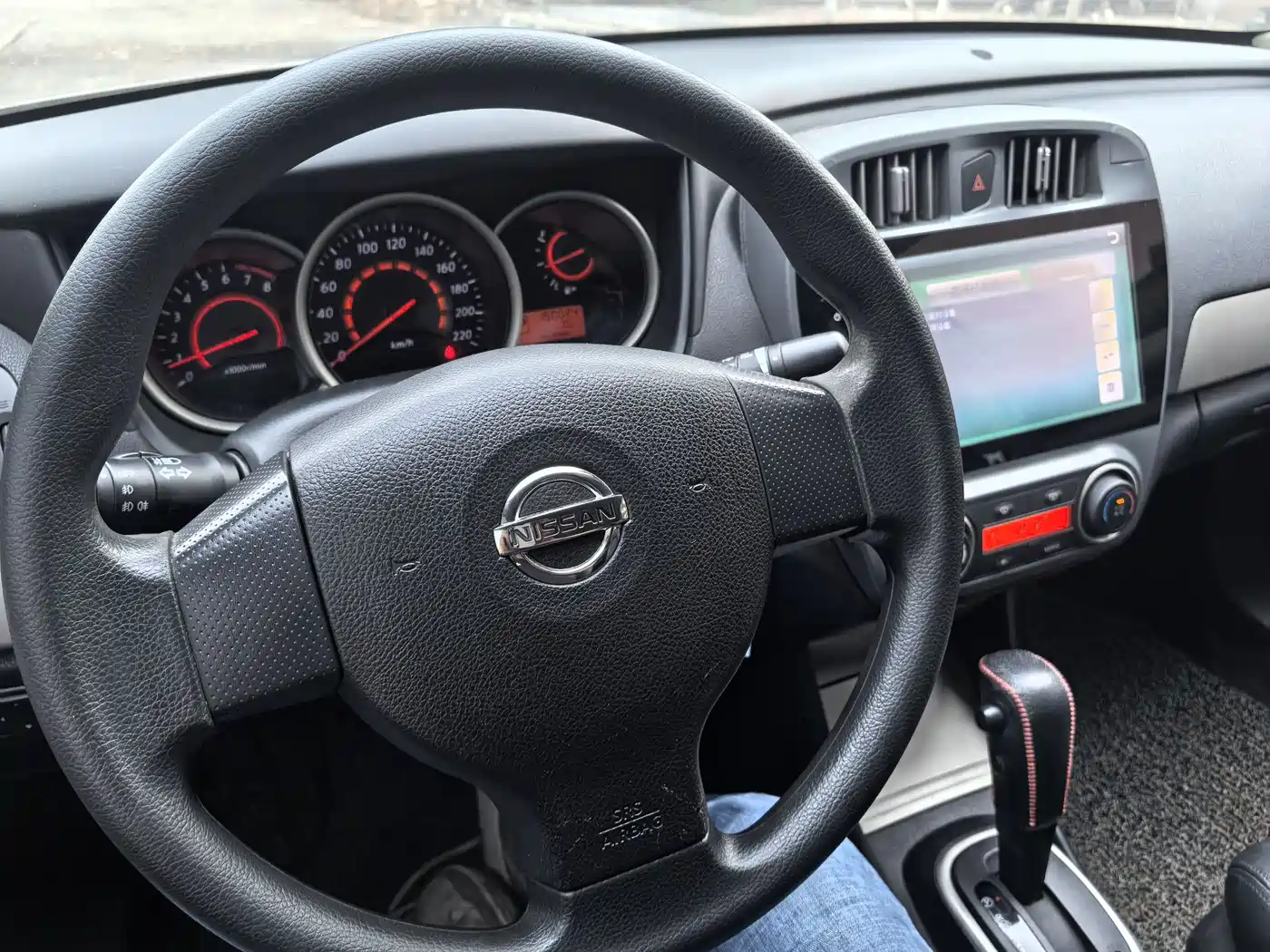 Фото 10 - Nissan Sylphy